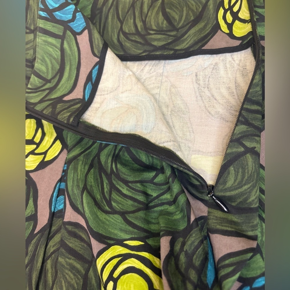 Theory Floral Patterned Skirt Size 6 - Picture 3 of 7
